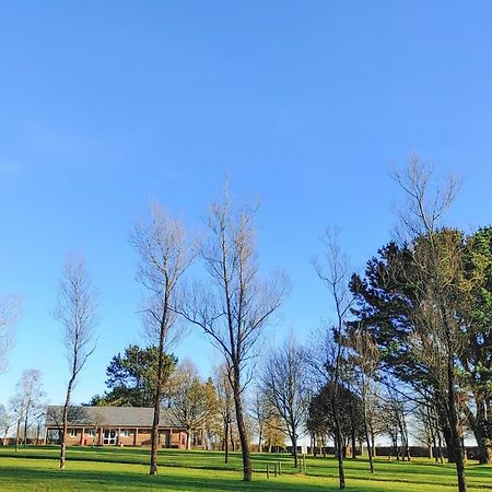 Отель Salcombe Regis Park Сидмаут Экстерьер фото